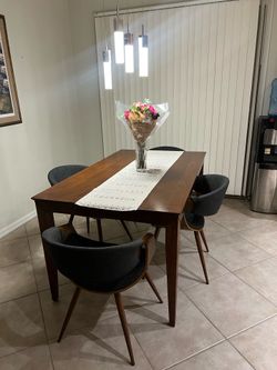 Dining Table with 4 Chairs