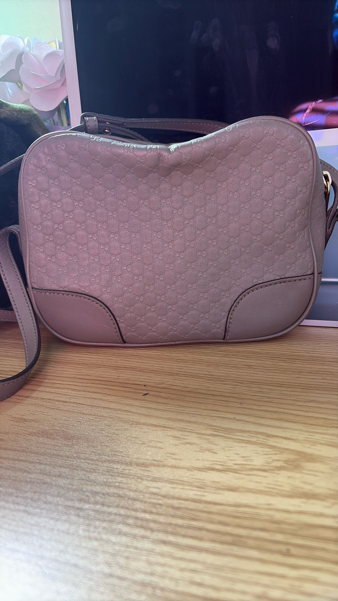 Authentic Gucci Microguccissima Bag