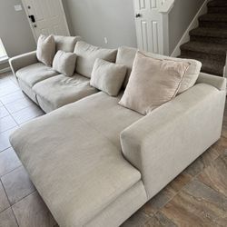 Sectional Color Pearl Silver 