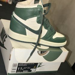 JORDAN 1’s “kids” 