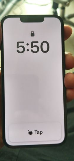 Apple iPhone 17e