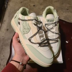 Green × White Sneakers 