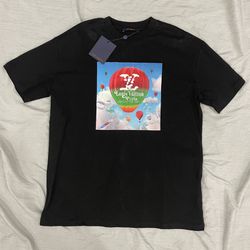 Louis Vuitton T-shirt LV Black letter Tee for Sale in Boise, ID - OfferUp