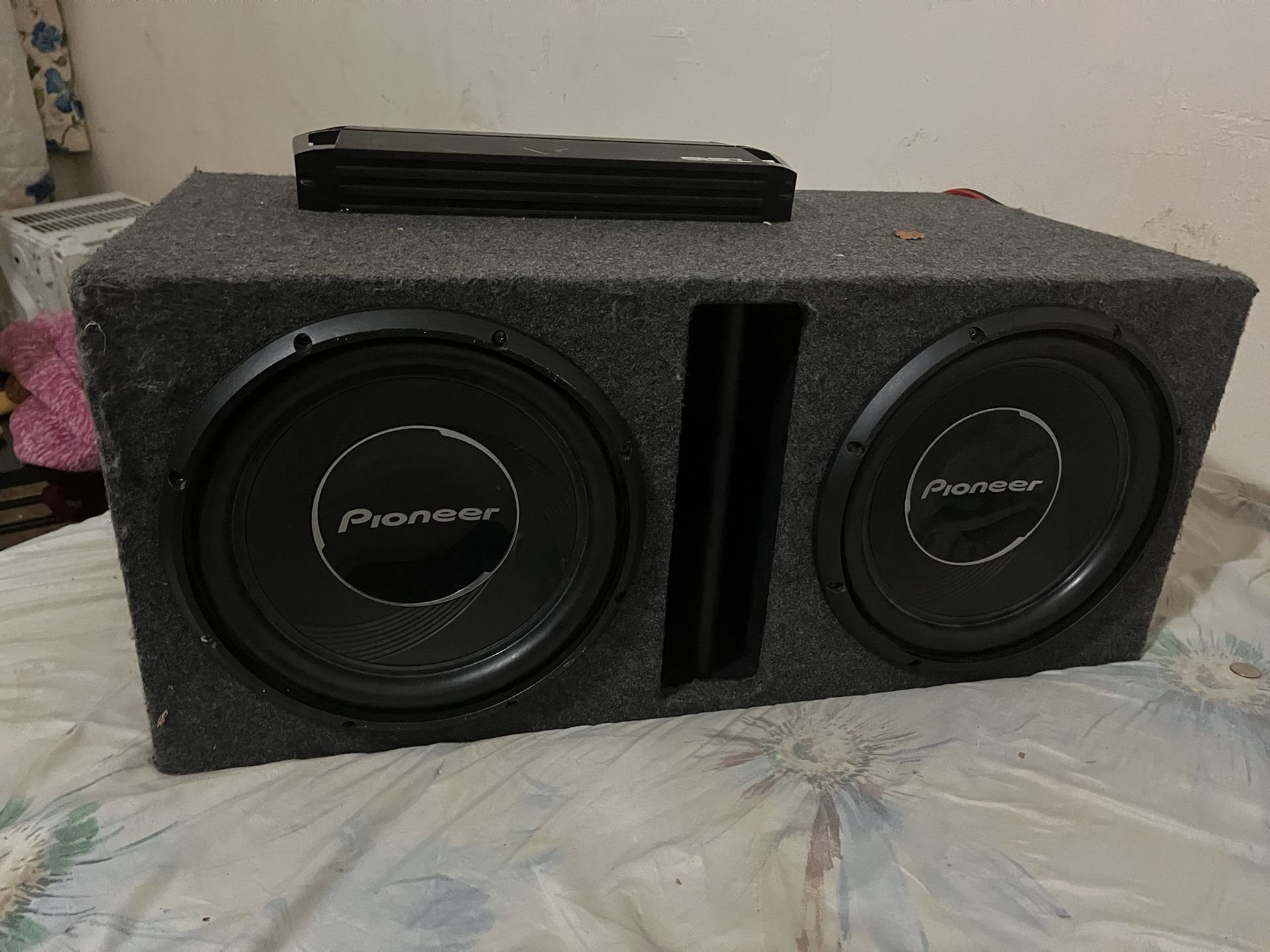 Speakers 