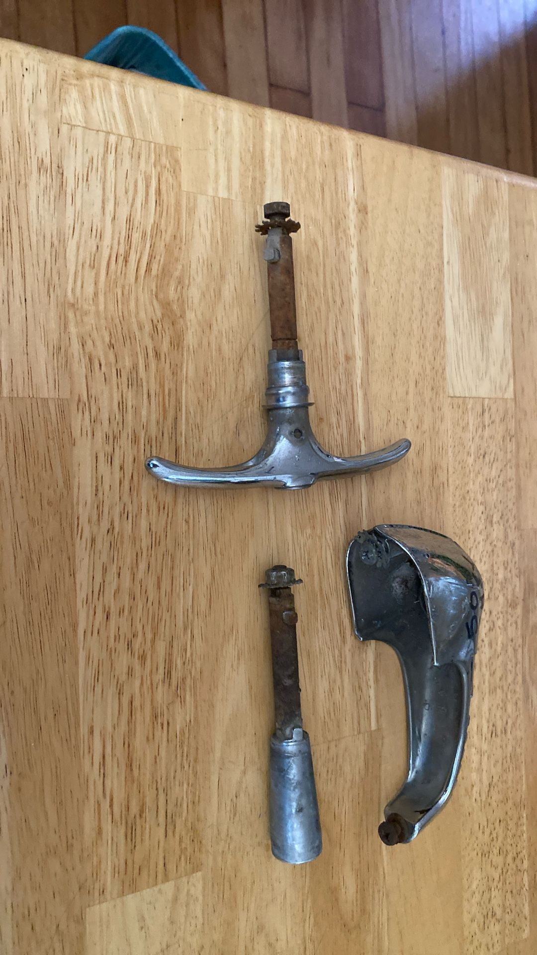 1949-50 Chevy Fleetline Trunk Parts