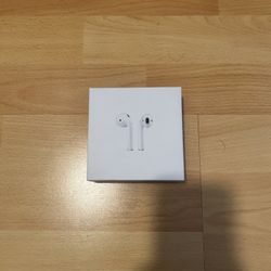 Apple AirPods 2nd Gen Earbuds with Charging Case 100% Tested- White