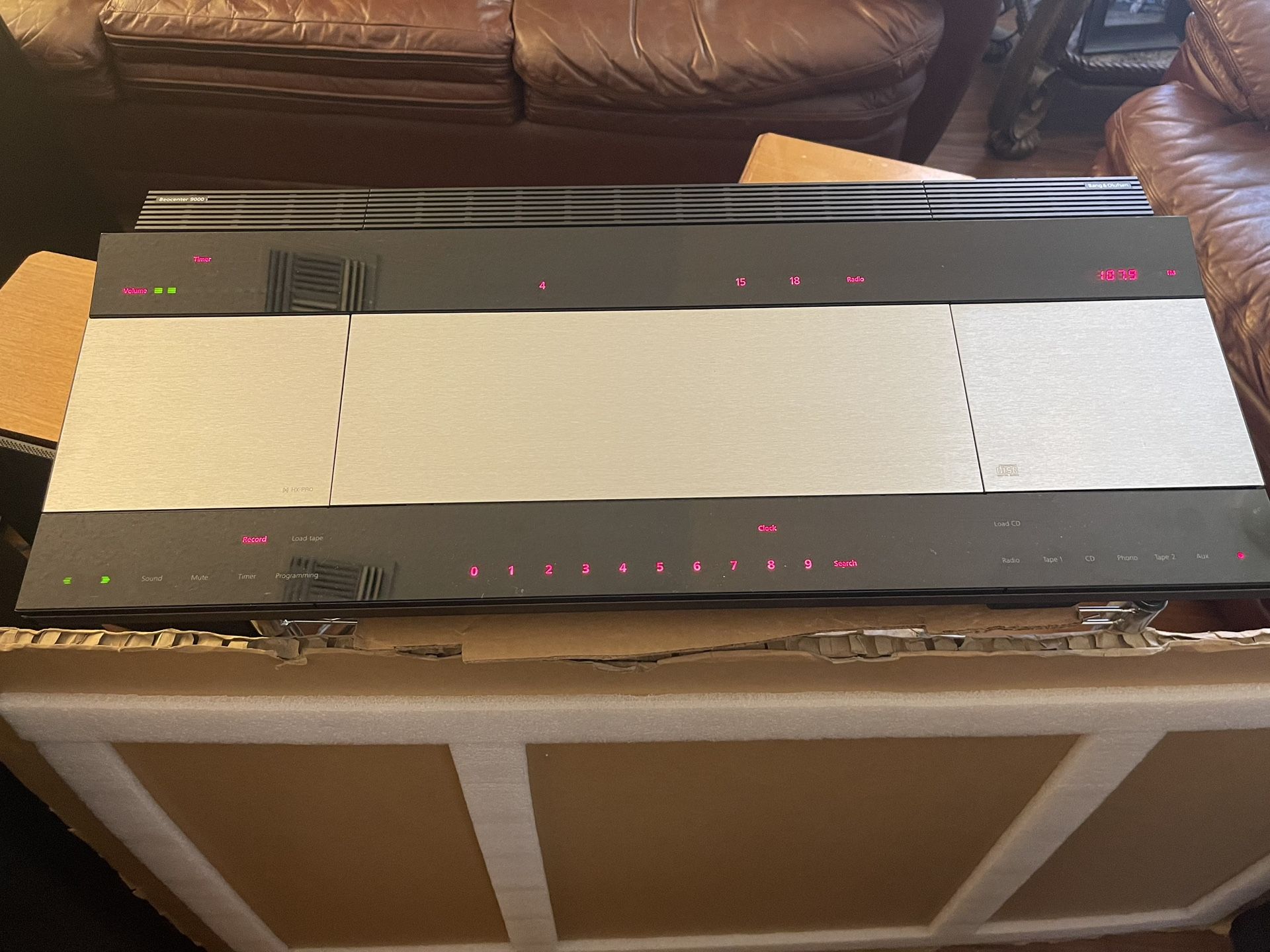 Beocenter 9000 Bang & Olufsen CD Player, Cassette And Radio FM, Amplifier With Cables In Working Order. $1,100 OBO