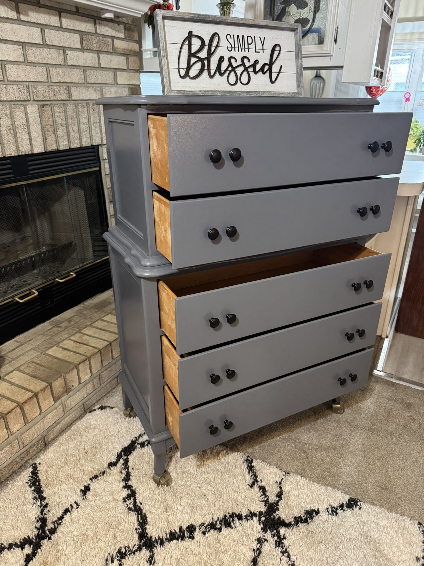 ✨✨ BEAUTIFUL GRAY TALL VINTAGE 5 DRAWER DRESSER✨✨
