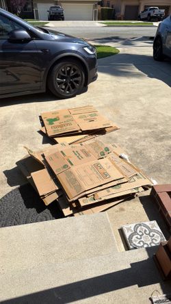 Free moving boxes