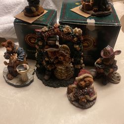 Older Boyd Bears  (6) Of Them Two With Box