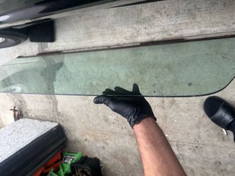 Tailgate window k5 blazer gmc jimmy