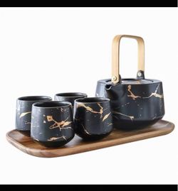 Brand New Japanese Style Ceramic Tea Set – Teapot & 4 Cups with Wooden Tray