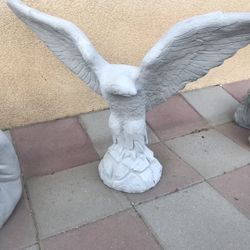 New Eagle Made Out Of Cement Beautiful Yard Decoration 