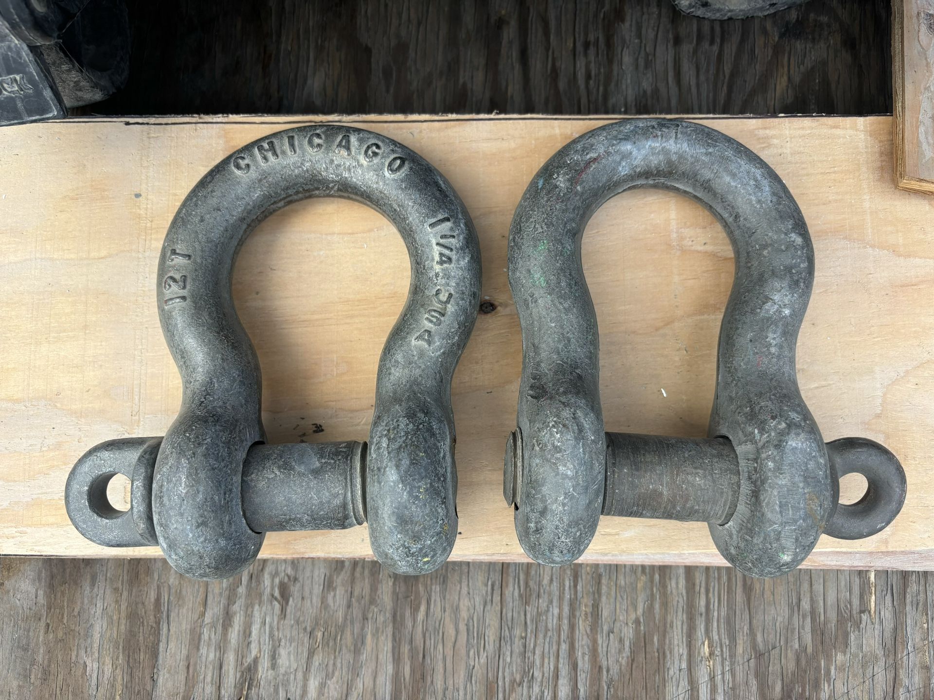 SHACKLES (12 TON) $100 for pair