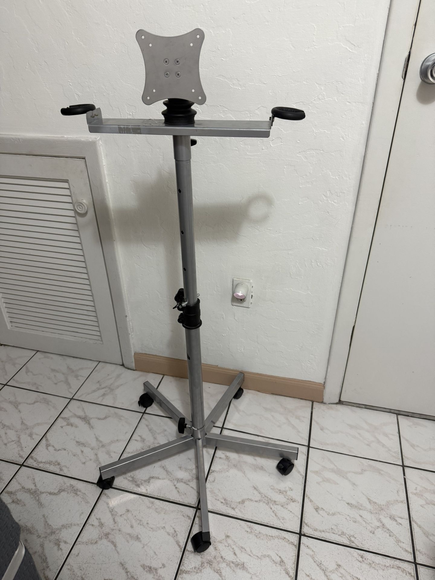 Stand Tv Karaoke