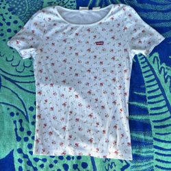 Levi’s Floral T-shirt