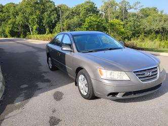 Hyundai sonata (runs excellent)
