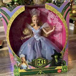 Glinda Wicked Movie Doll 