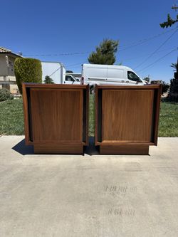 Mid- Century Modern Dillingham Nightstands