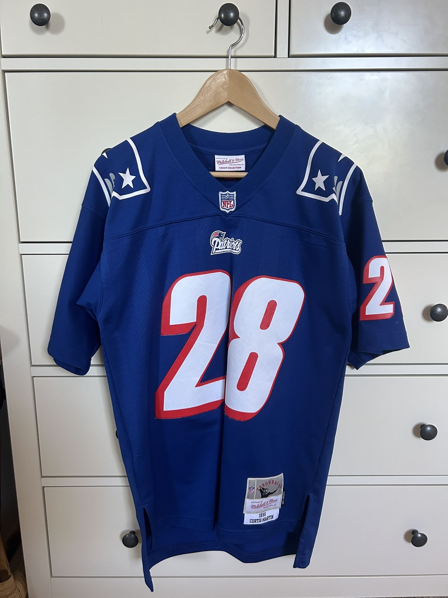 Mitchell & Ness New England Patriots Curtis Martin Jersey