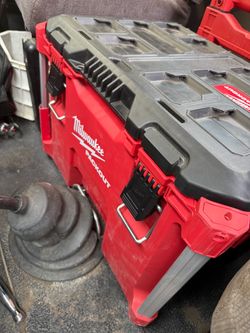 New Milwaukee pack out box with wheels