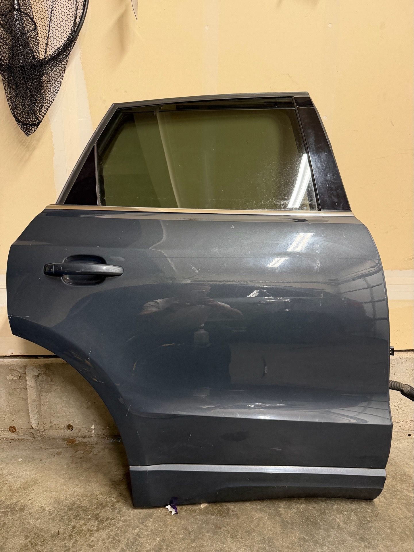 2009-2017 Audi Q5 Sq5 Rear Passenger Door Assembly