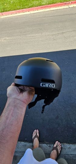 Snowboard helmet