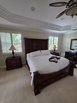 Bedroom set