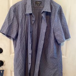 XL Men’s Button Up Shirt