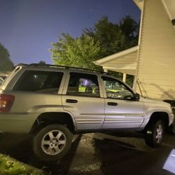 2004 Jeep Grand Cherokee