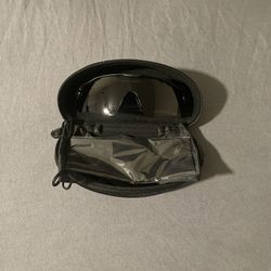 Oakley’s Sunglasses Radar EV Black 