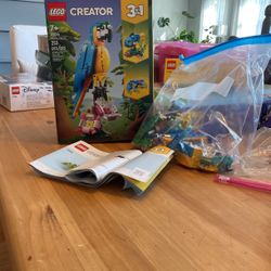 Lego Exotic Parrot 3 In 1