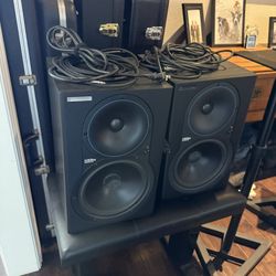 Studio Speakers With Stands 