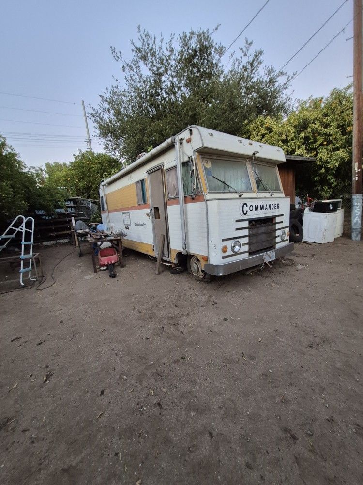 1976  Comander Camping Trailer 