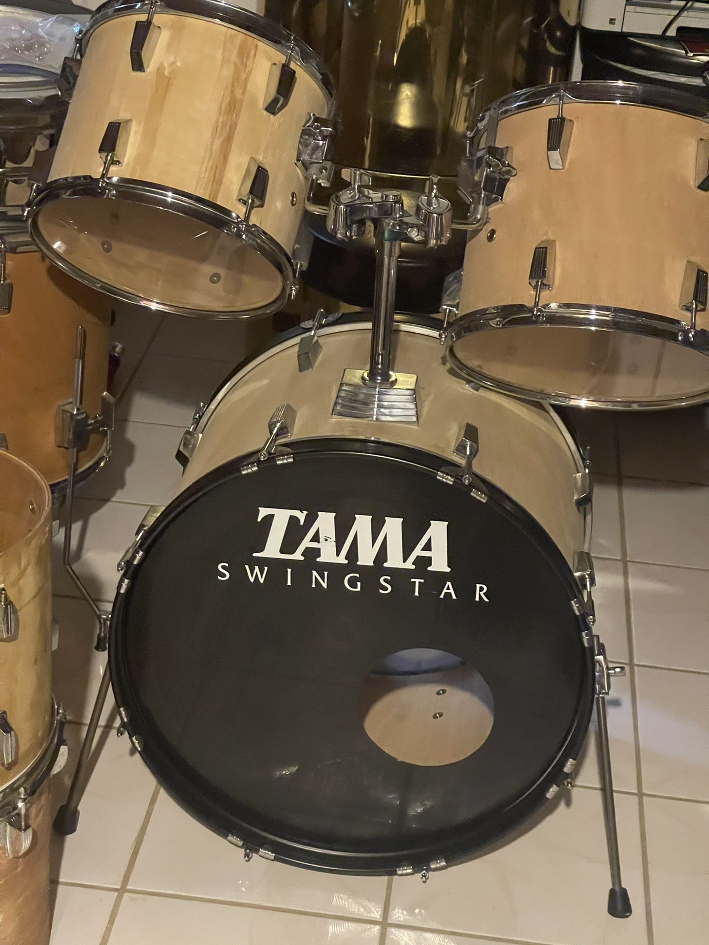 Vintage TAMA.  Wood Drum Set.    Solid  