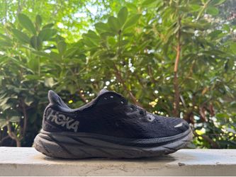 Hokas