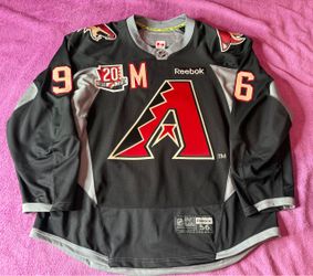 Arizona Coyotes Howler 2017 D-backs Night Jersey Size 56 MIC