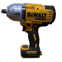 Dewalt 20v Half Inch Impact Wrench With Carry Case