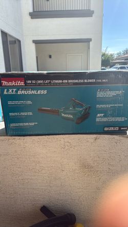 Makita 18V X2 36V LXT Brushless Blower - Tool only