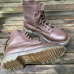 Dr. Marten1460 Pascal hiking Boots
