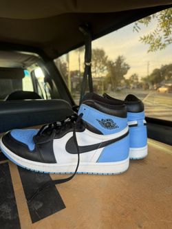 Jordan 1 Retro High OG UNC Toe size 11 Men