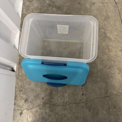 File Bin with Lid