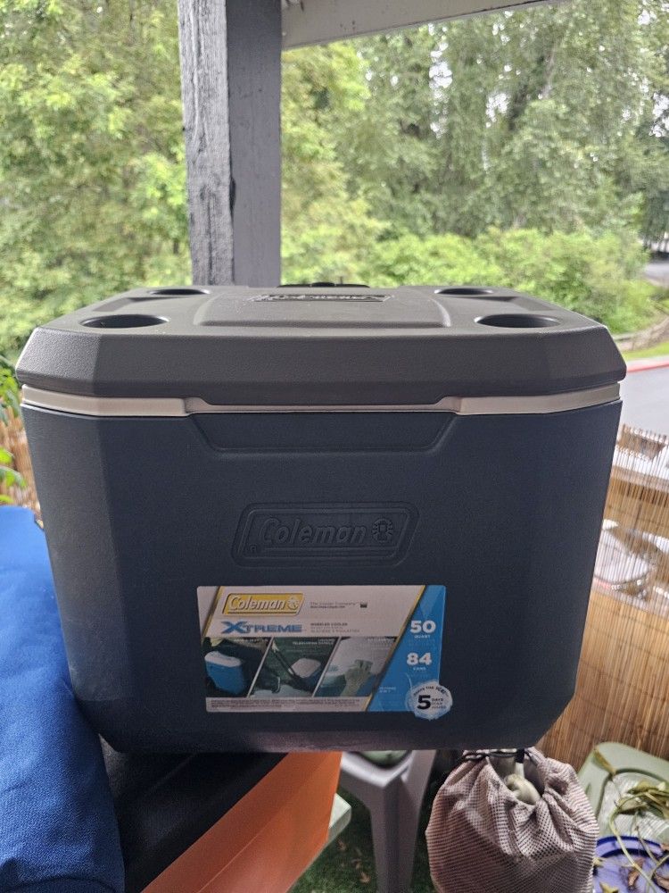 50 Quart Wheeled Cooler
