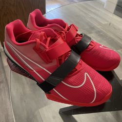 Nike Romaloes 4 