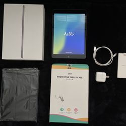 Apple iPad 7th Gen 32GB WiFi 10.2 Inch, Space Gray + Box, Charger, New case