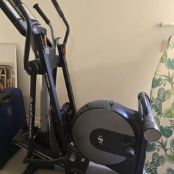 NordicTrack AudioStrider 800 elliptical machine