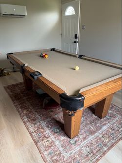 Olhausen 7’ pool table w/ ping pong top