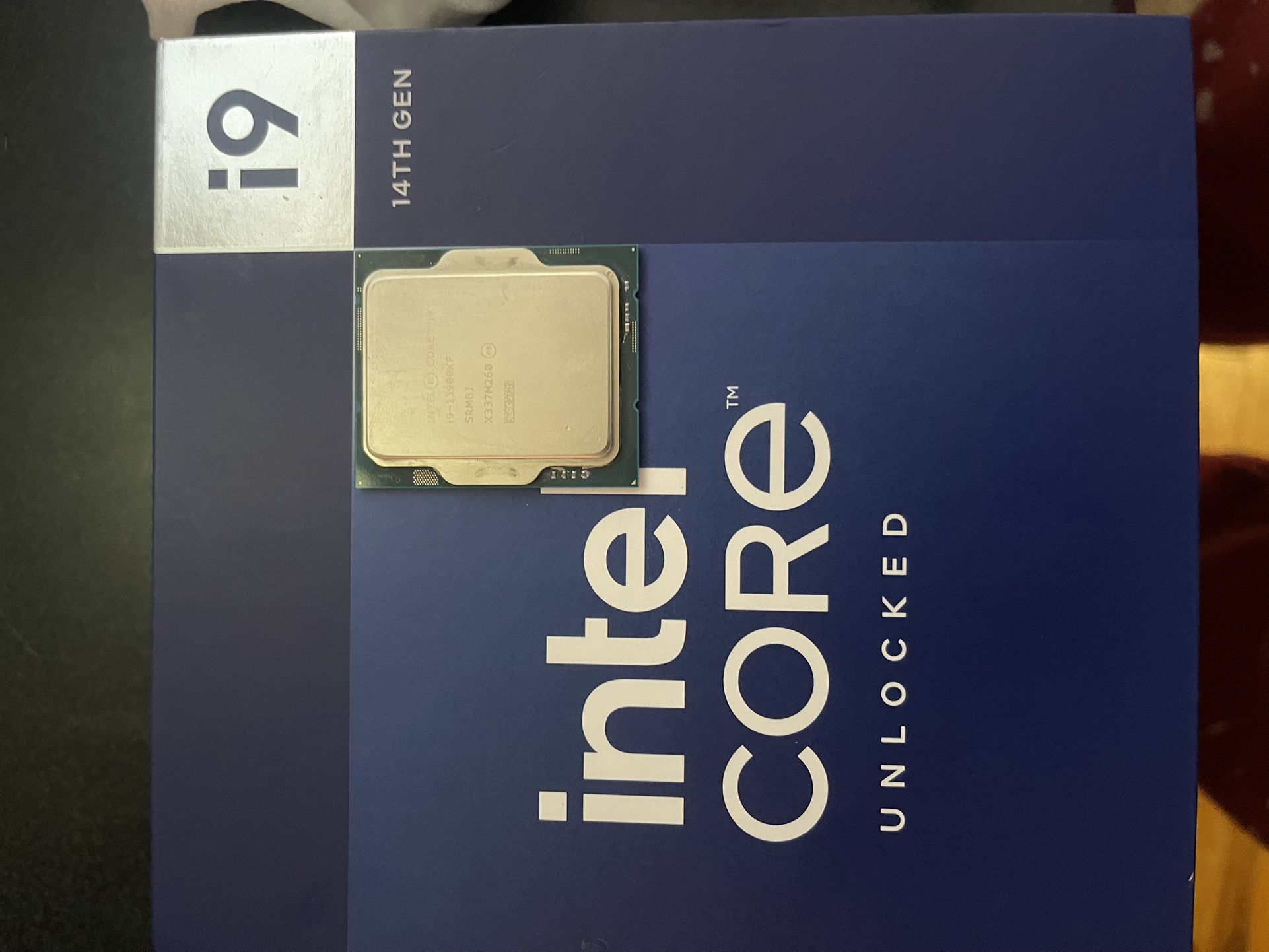 Intel i9-13900kf SRMBJ