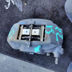 2022 Lexus Is350 Left Front Caliper