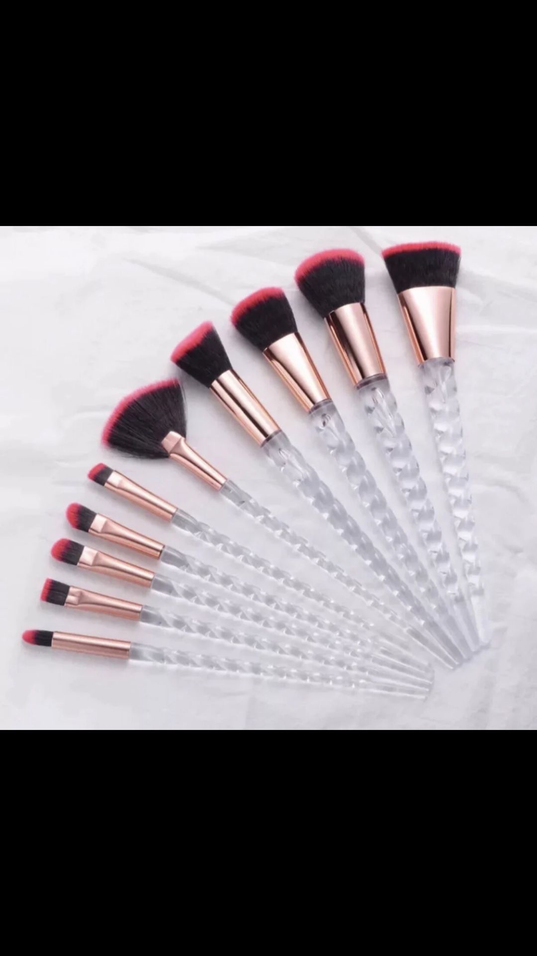 10 Piece Set of New Make Up Brushes 